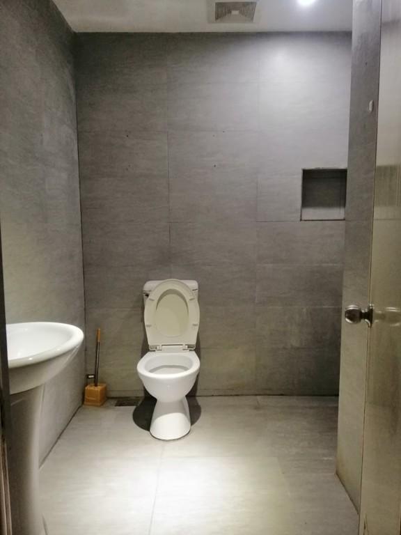 2-Storey House For Rent Guizo, Mandaue City W/ Maids Room in Consolacion - Image 7