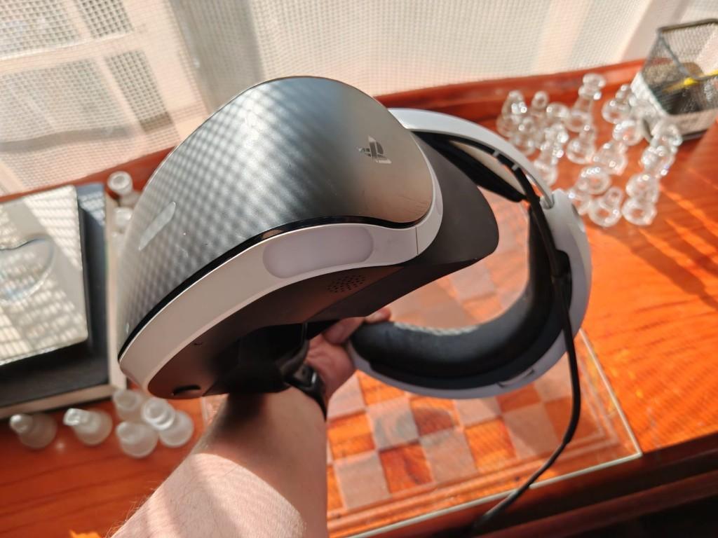 PS4 + VR INCLUDING 6 GAMES in Sandton - Image 2
