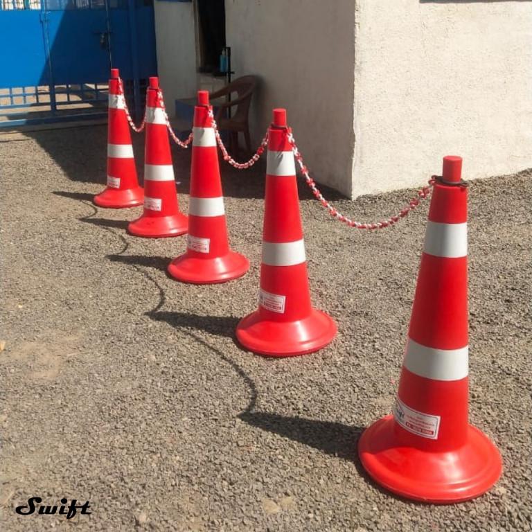 Traffic Cones – Round Base (1000 MM) in Panvel - Image 3