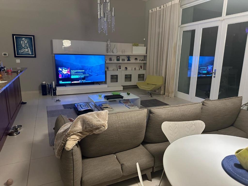 Excellent Property For Sale In Guaynabo en Candelaria - Imagen 6