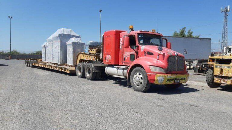 PLATAFORMAS Y LOWBOY en Caucel - Imagen 1