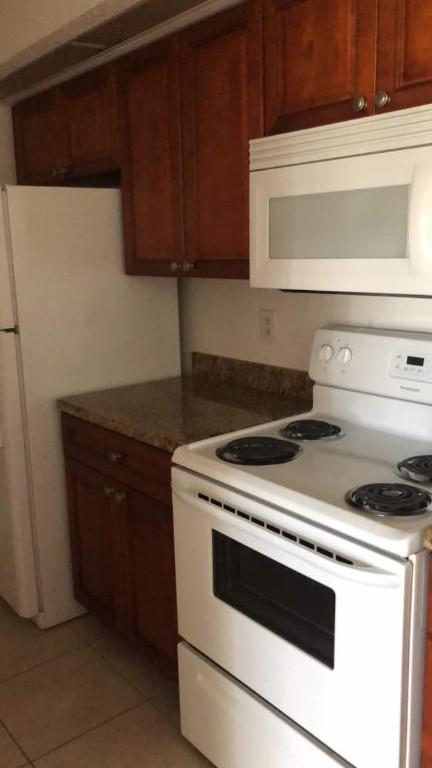 DISPONIBLE APARTAMENTO 2 CUARTOS 2 BANOS en Miramar - Imagen 12