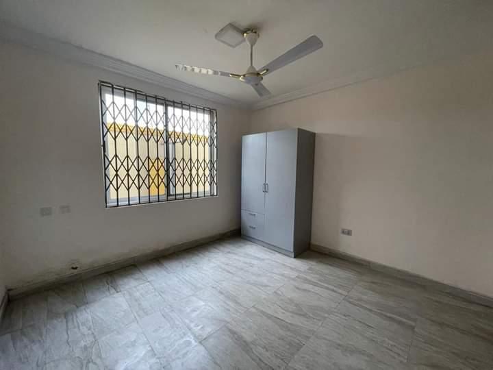 *TITLED 2 MASTER BRM WITH STOREY FOUNDATION ON HALF PLOT AT EAS in Accra - Image 3