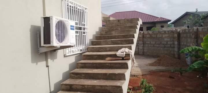 *TITLED 2 MASTER BRM WITH STOREY FOUNDATION ON HALF PLOT AT EAS in Accra - Image 6