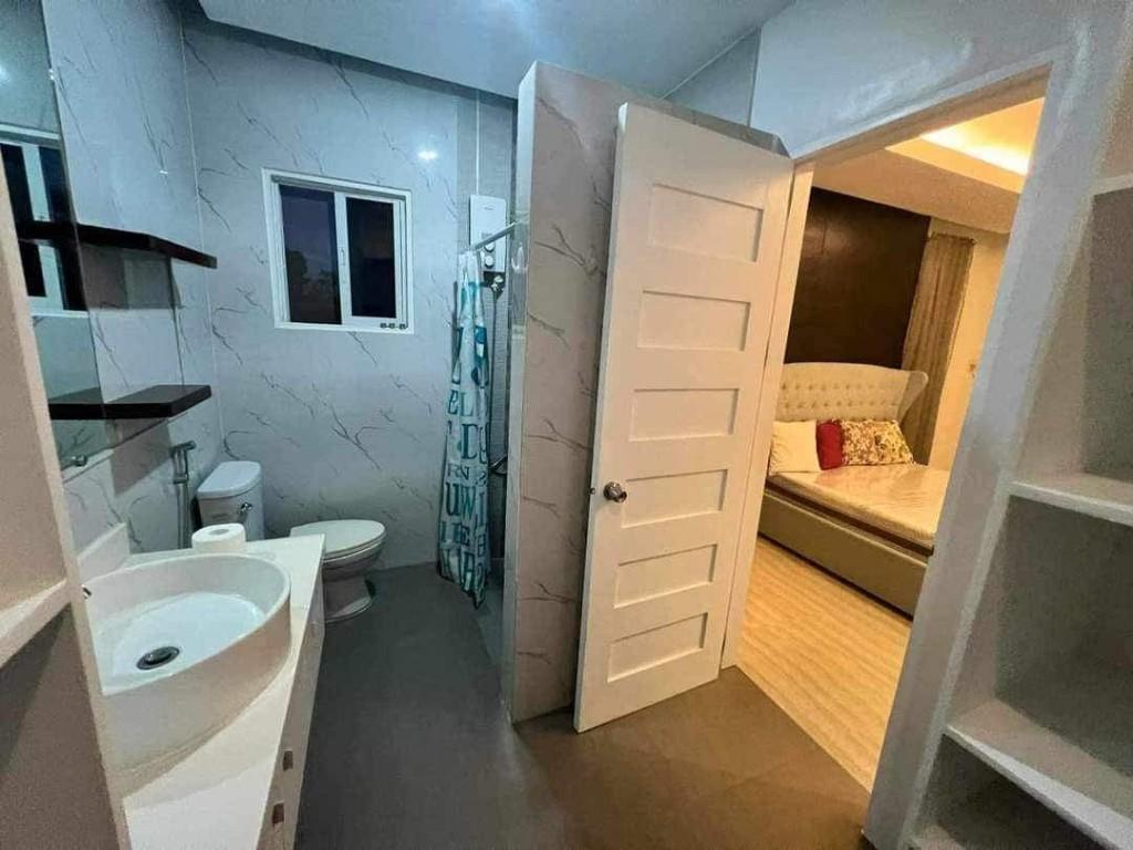 Beautiful Corner Lot 2 Storey House In A Private Subdivision in Bacolod - Image 5