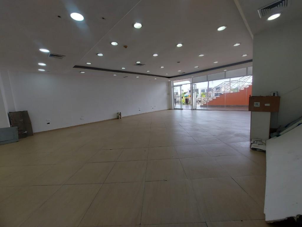 EN VENTA LOCAL PB - C C PLAZA MAYOR en Lecherías - Imagen 10