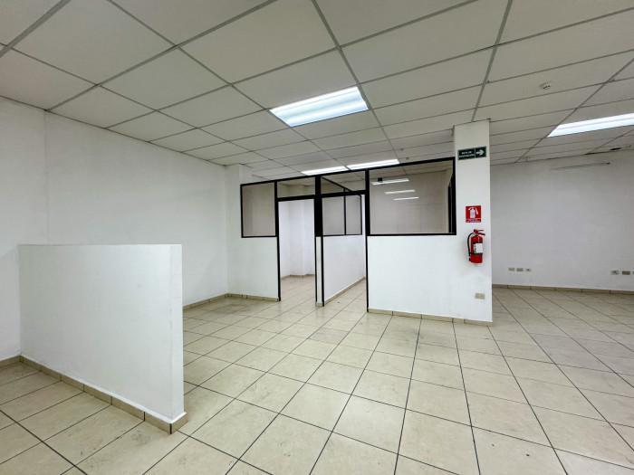 En venta o alquiler importante edificio en colonia medica en Rosario de Mora - Imagen 15