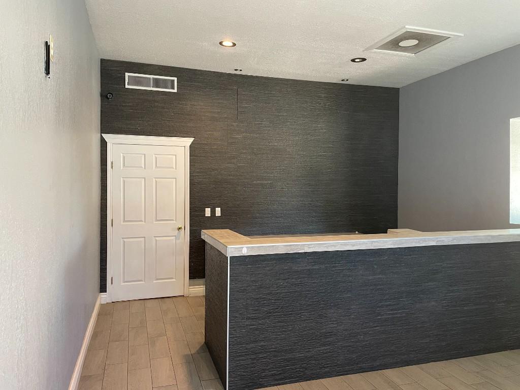 Street Front Professional Office Suite For Rent! in El Paso - Image 1