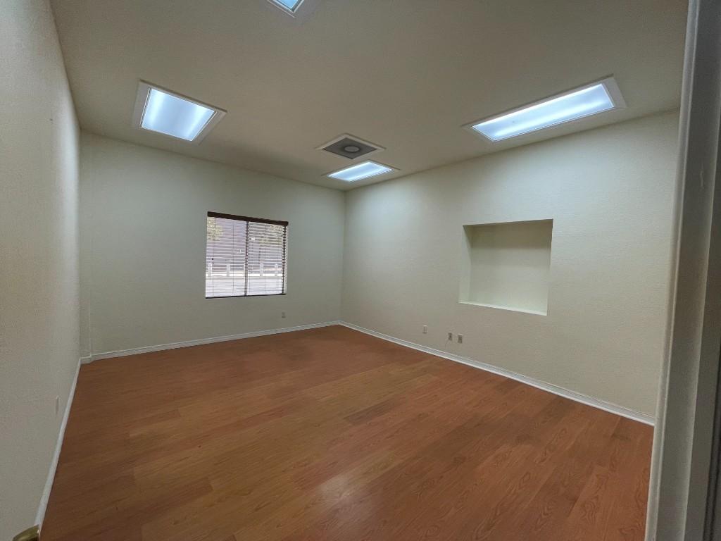 Street Front Professional Office Suite For Rent! in El Paso - Image 11