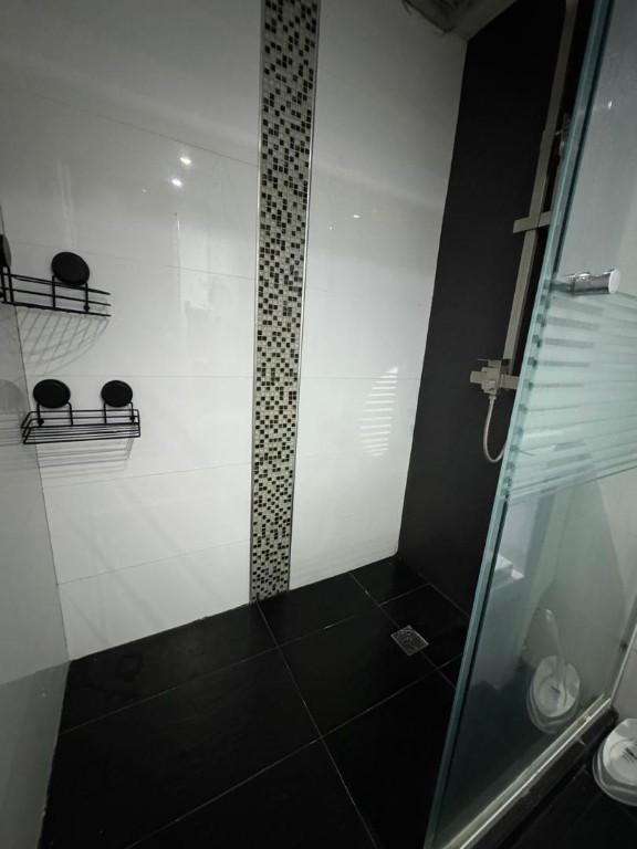 APARTAMENTO EN VENTA C.R THAI LECHERIA en Venezuela - Imagen 9
