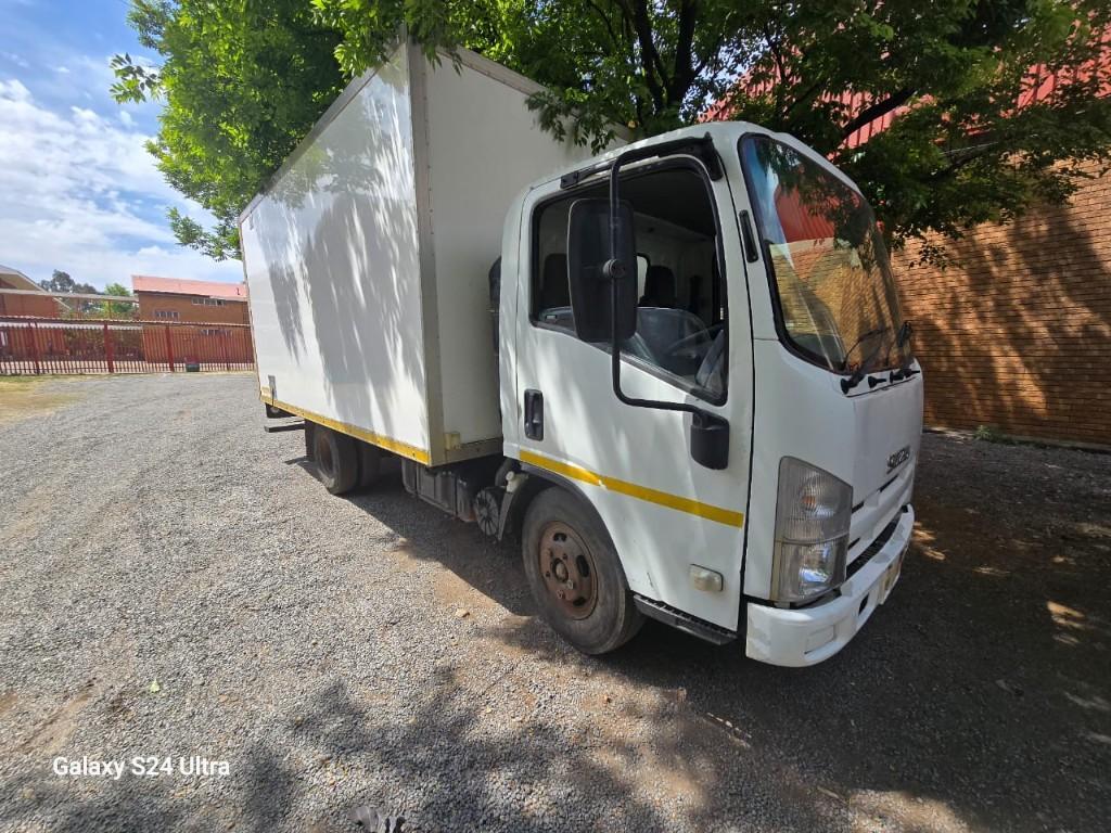 Isuzu truck for sale in Bedfordview - Image 8