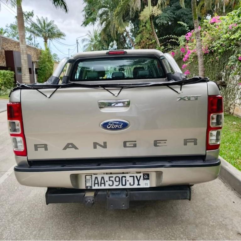 Ford Ranger XLT à Abidjan - Photo 10