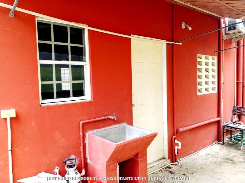 Townhouse for Rent Trinidad in Brooklyn - Image 7
