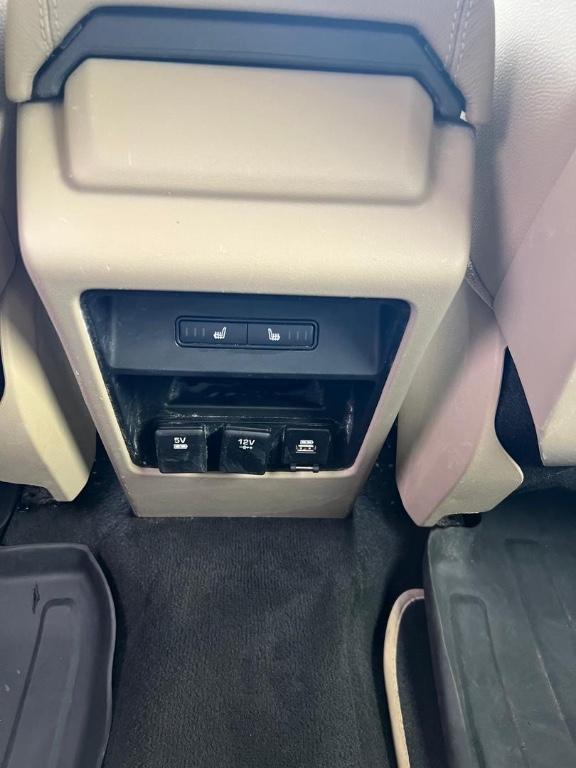 Land rover discovery à Abidjan - Photo 3