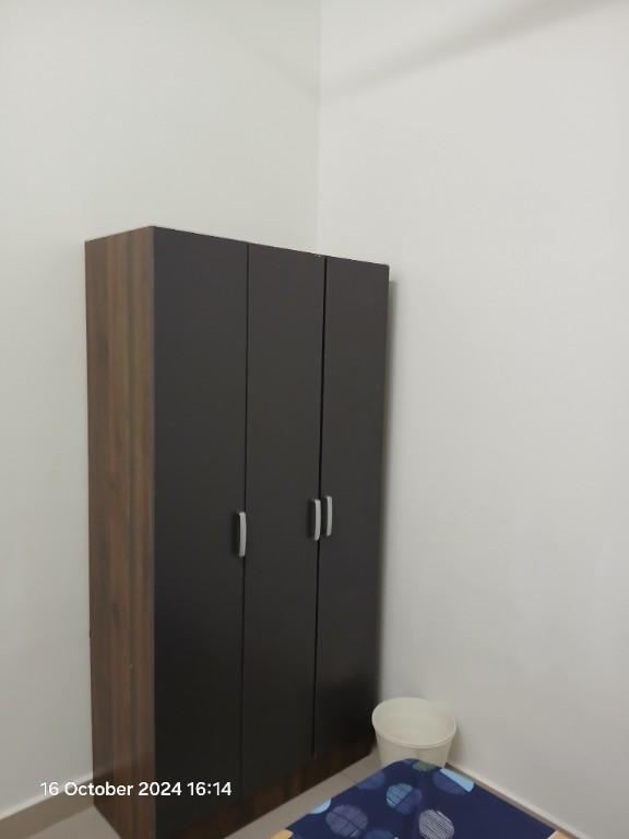 Saville D Lake Puchong Room For Rent (Utility Included) in Louisville - Image 1
