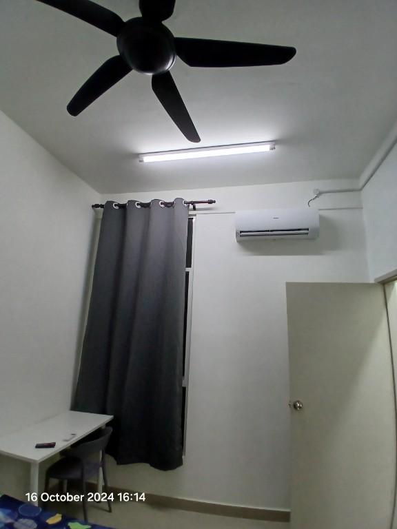 Saville D Lake Puchong Room For Rent (Utility Included) in Louisville - Image 5