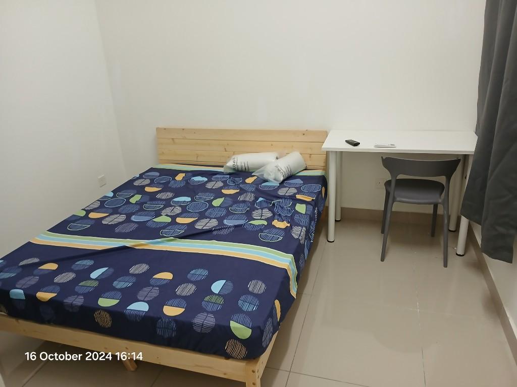 Saville D Lake Puchong Room For Rent (Utility Included) in Louisville - Image 12