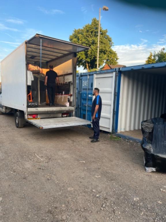 Man & van , Raja Gee Storage & Removals in Rubery - Image 2