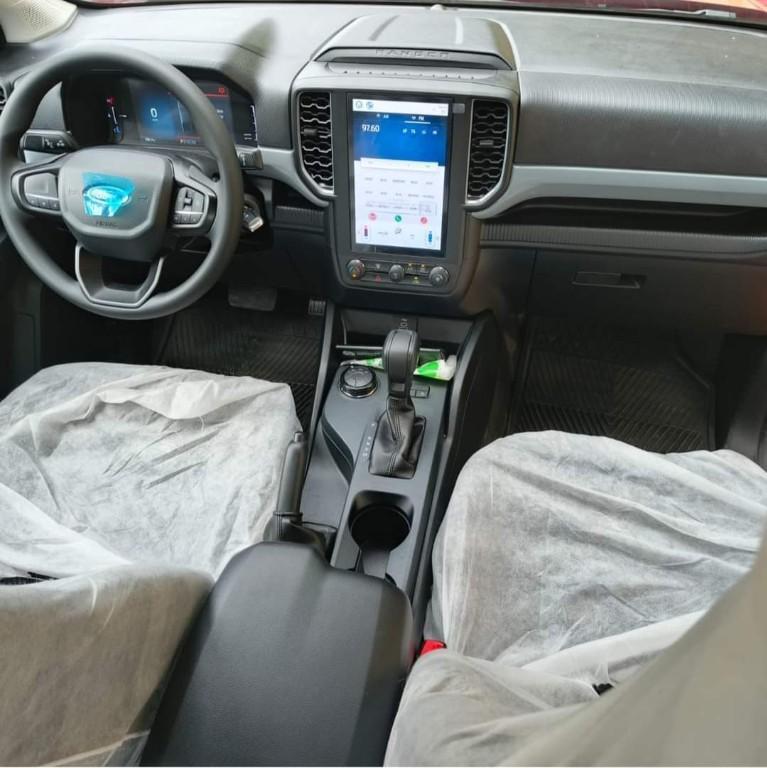 Ford Ranger 2024 à Abidjan - Photo 2