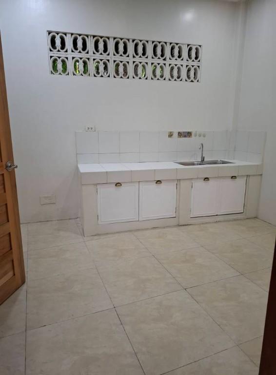 5BR HOUSE FOR RENT IN BANILAD inside high end subdivision in Consolacion - Image 6