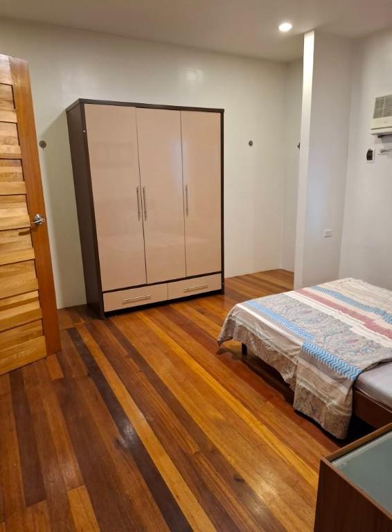 5BR HOUSE FOR RENT IN BANILAD inside high end subdivision in Consolacion - Image 11