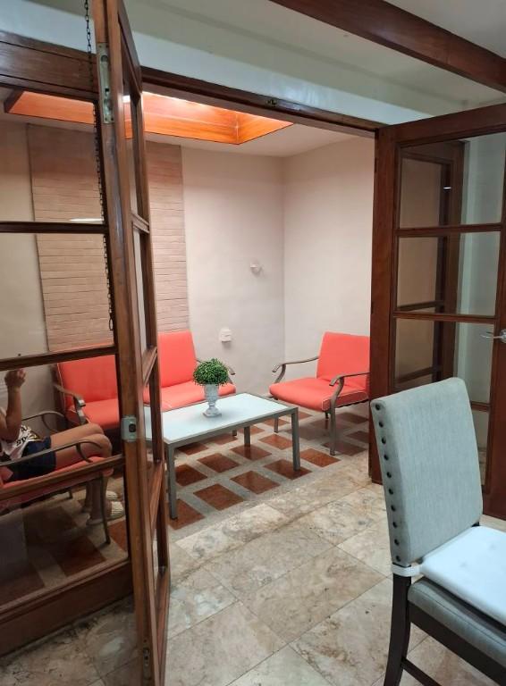 5BR HOUSE FOR RENT IN BANILAD inside high end subdivision in Consolacion - Image 1