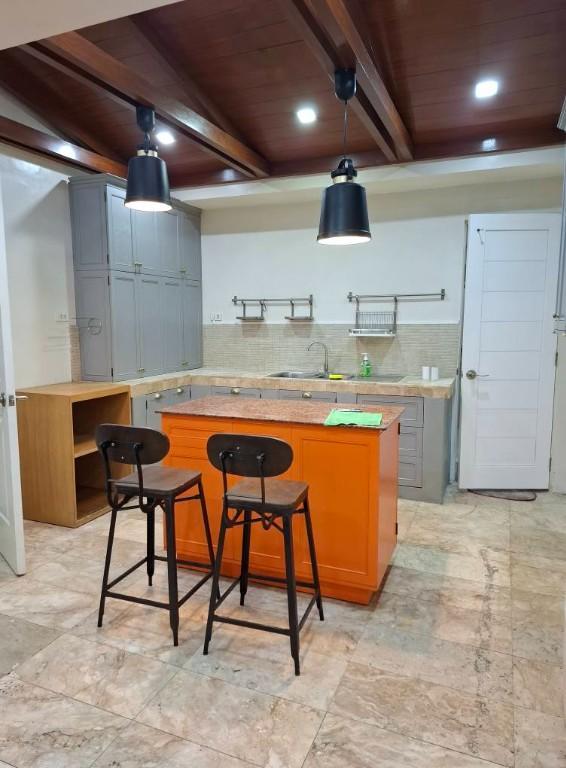5BR HOUSE FOR RENT IN BANILAD inside high end subdivision in Consolacion - Image 10