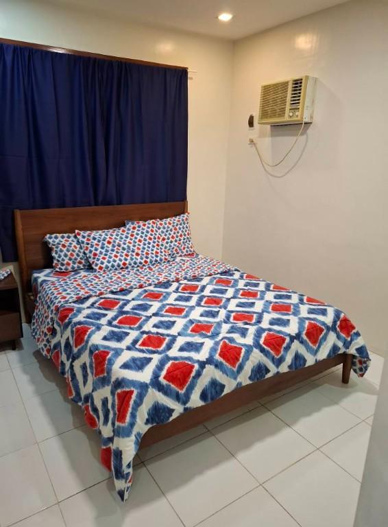 5BR HOUSE FOR RENT IN BANILAD inside high end subdivision in Consolacion - Image 13