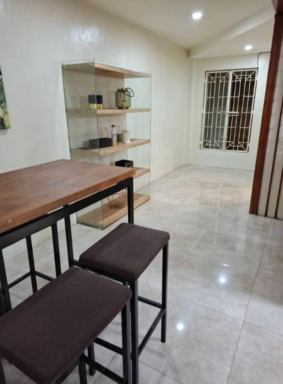 5BR HOUSE FOR RENT IN BANILAD inside high end subdivision in Consolacion - Image 15