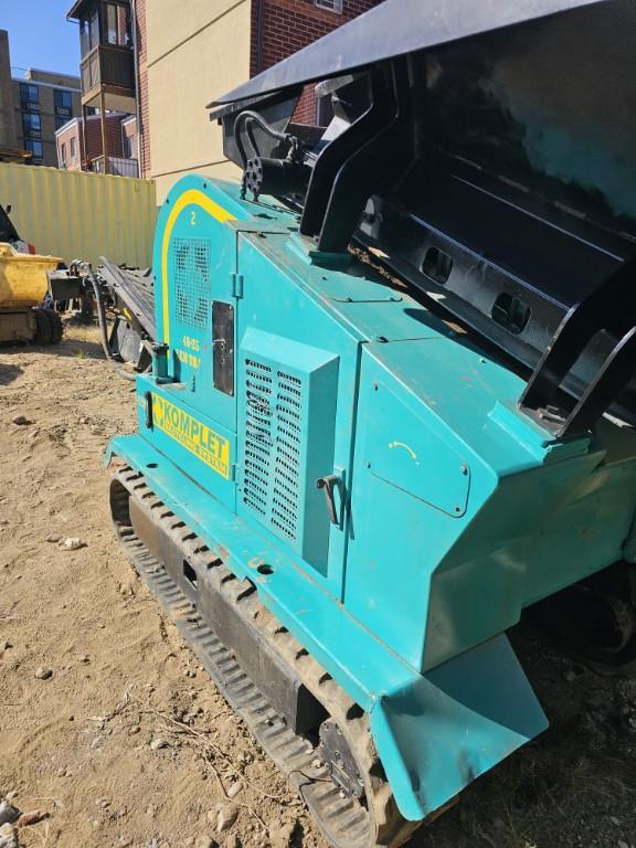Komplex 4825 Mini Crusher – For Sale or Rent in Queens - Image 4