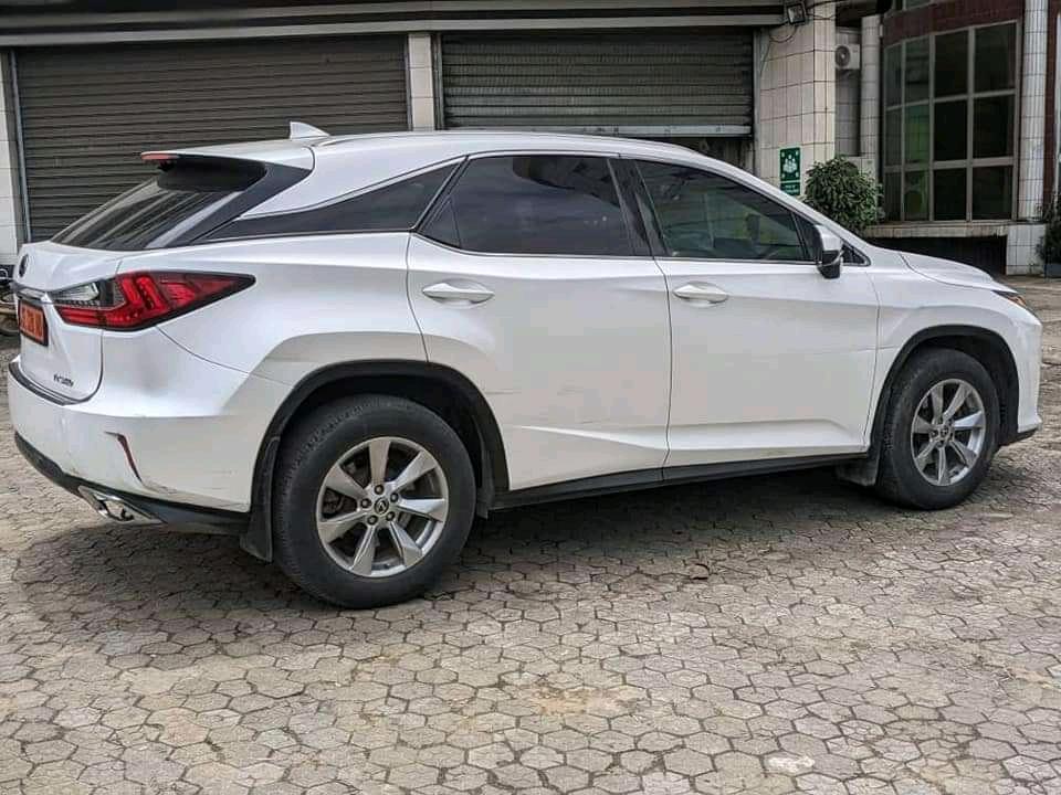 Lexus Rx350 2019 à Douala - Photo 2