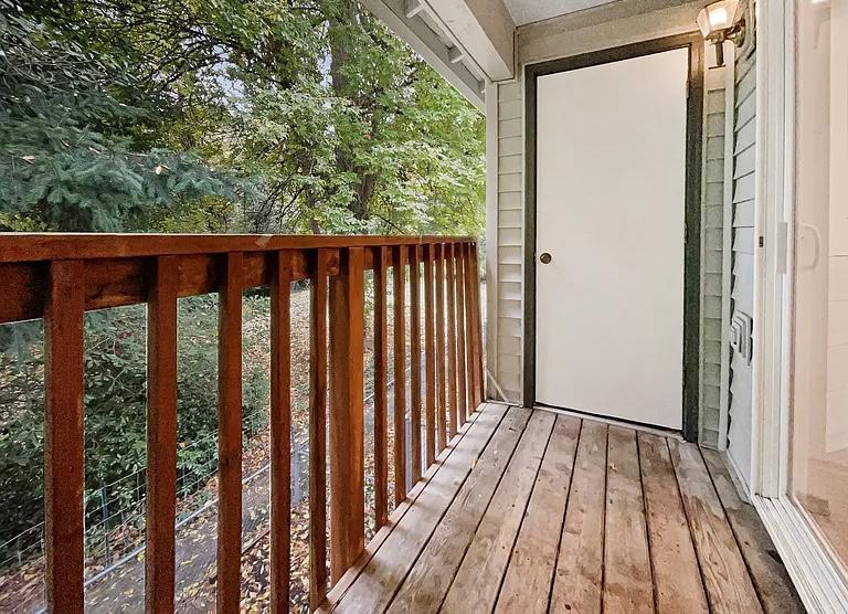HOUSE FOR RENT/ FOR SALE (info in description) in Vancouver - Image 2