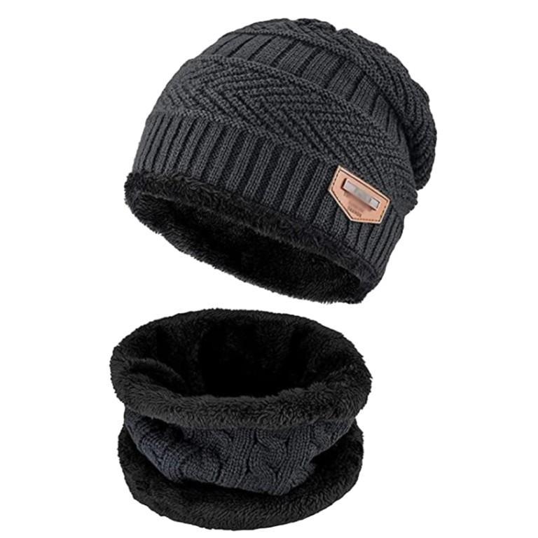 Woolen Cap with Neck Set in Nāgercoil - Image 3