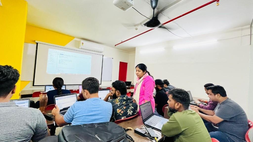 Best Data Science training in Pune | Etlhive in Hinjewadi - Image 2
