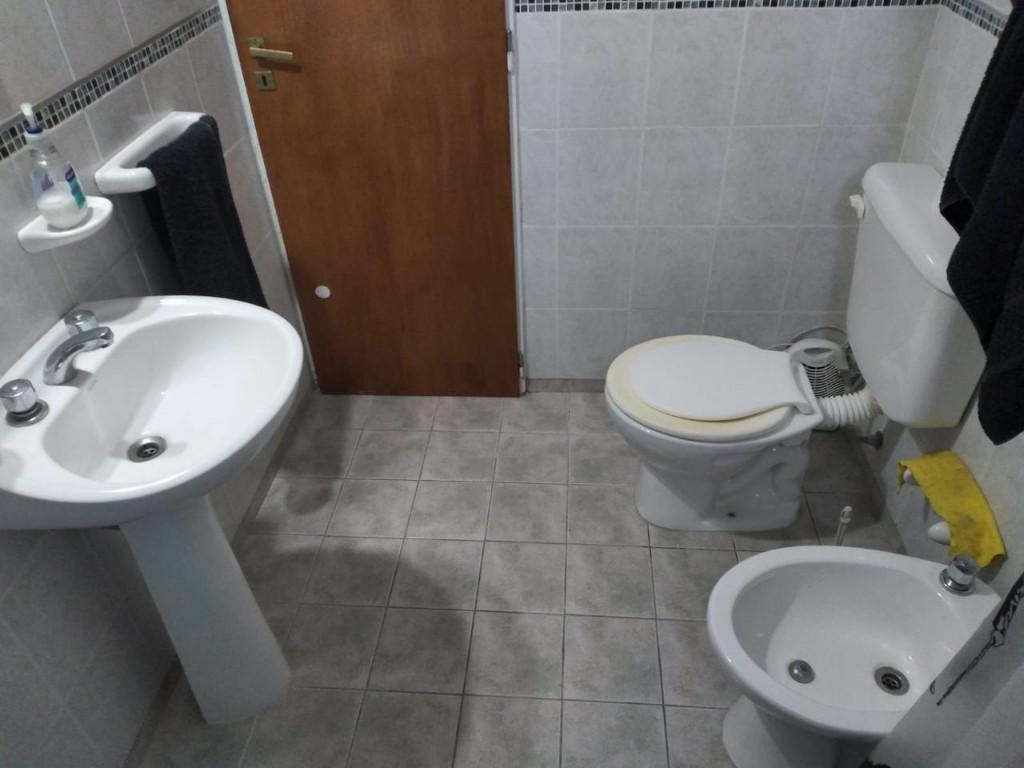 VENDO DEPTO CON BALCON EN MACROCENTRO OESTE en Río Cuarto - Imagen 11
