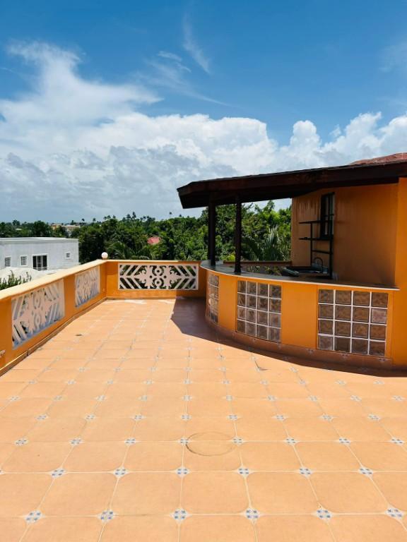 SE RENTA CASA UNIFAMILIAR CON PISINA en Puerto Plata - Imagen 2