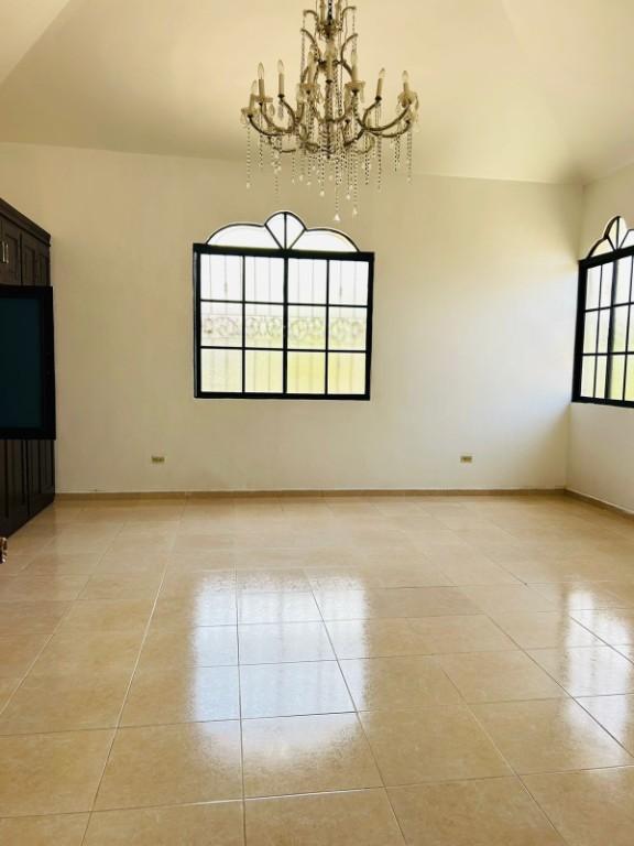 SE RENTA CASA UNIFAMILIAR CON PISINA en Puerto Plata - Imagen 7