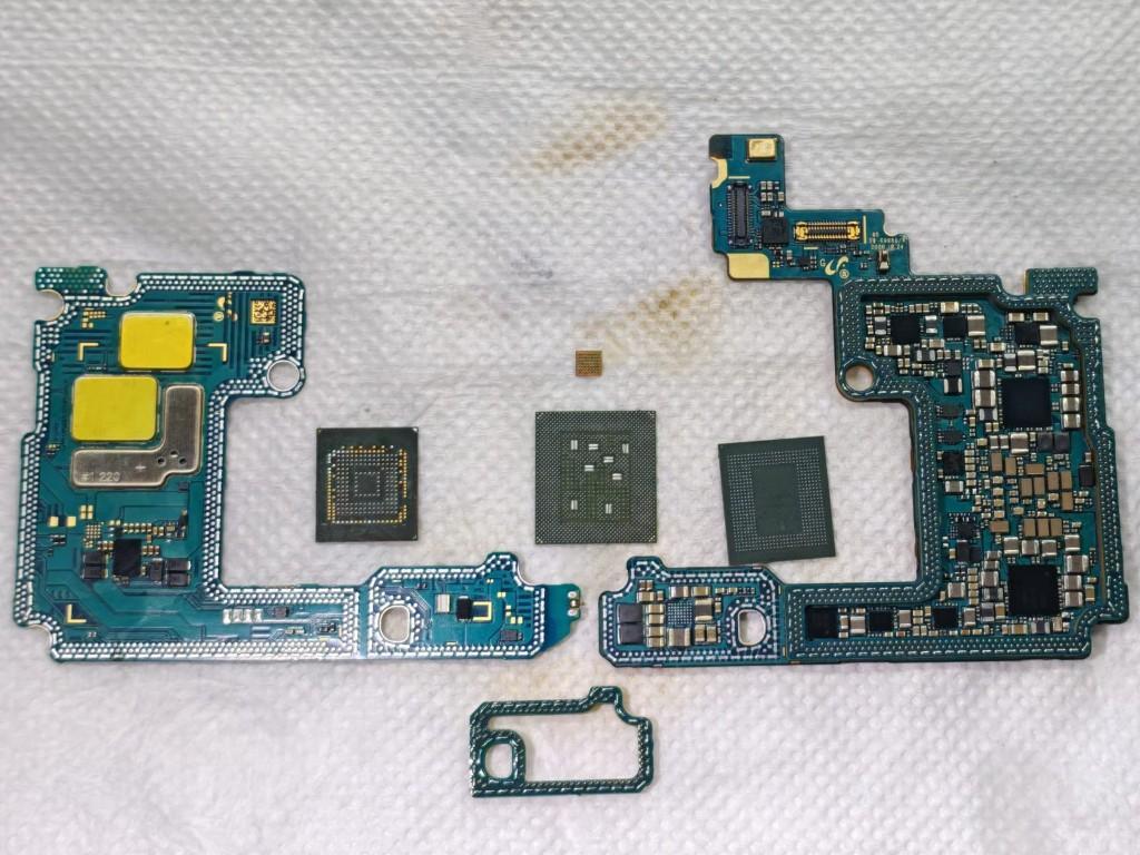 KAILASH MOBILE ACCESSORIES AND REPAIR in Gorakhpur - Image 16