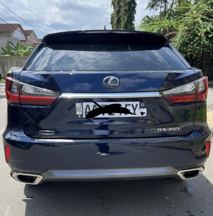 Lexus RX350, année 2018 à Abidjan - Photo 4