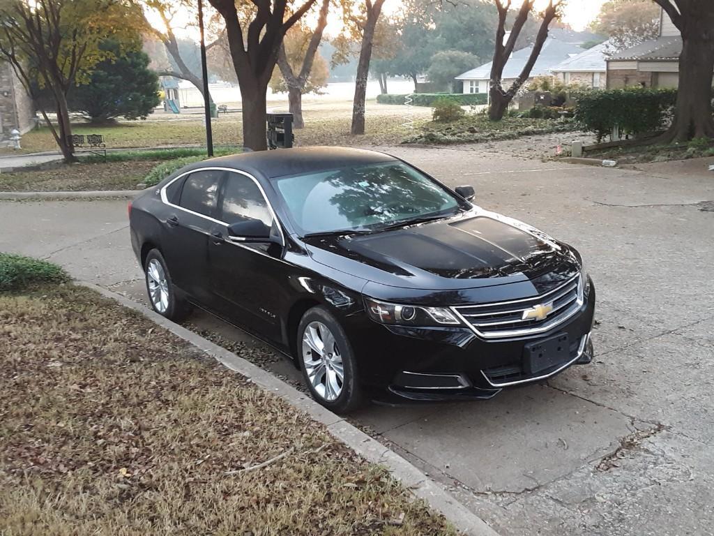 2015 chevy impala lt in Richardson - Image 4