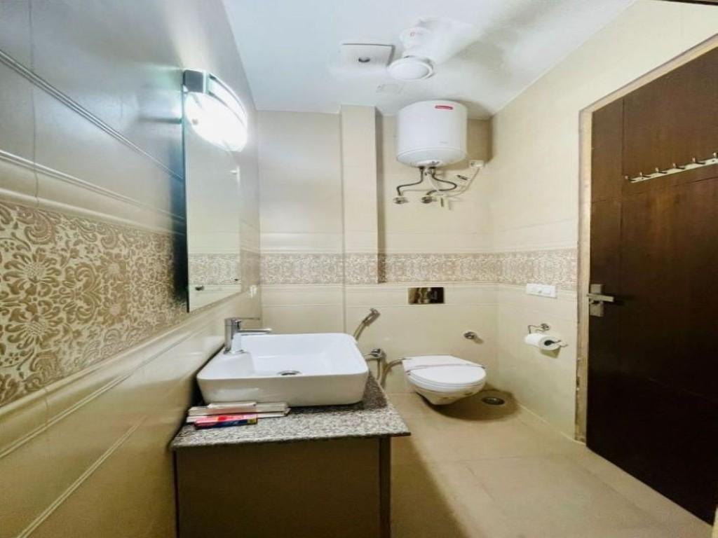 Studio With Balcony at DLF Phase 2 in Moradabad - Image 3