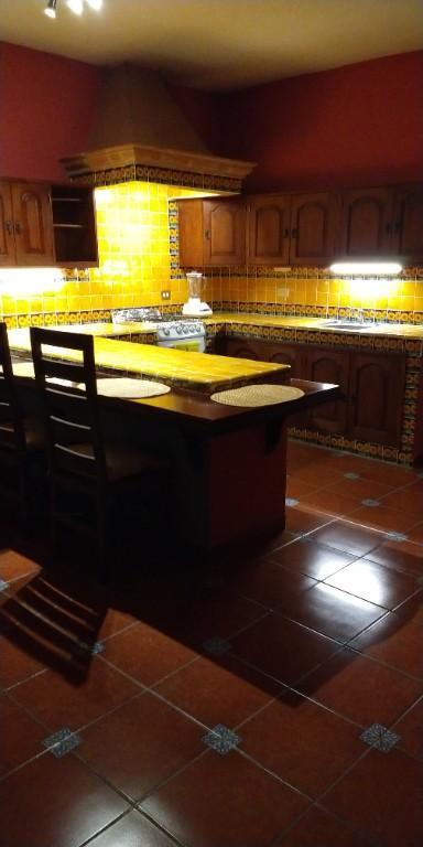 Rento bonito departamento muy cerca del centro en San Miguel de Allende - Imagen 2