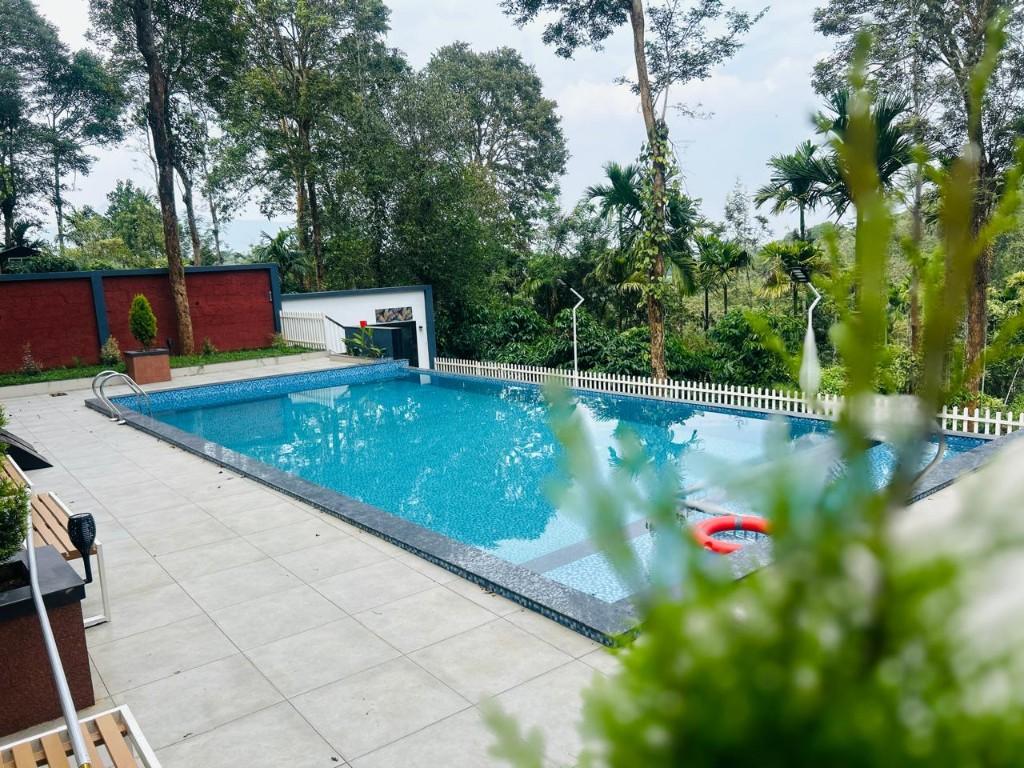 Swimming pool construction in Kalpetta - Image 1