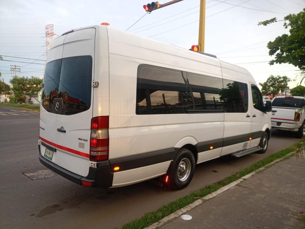 Ofrezco Renta de Van, Sprinter, Autobus, cotiza gratis en Veracruz - Imagen 2