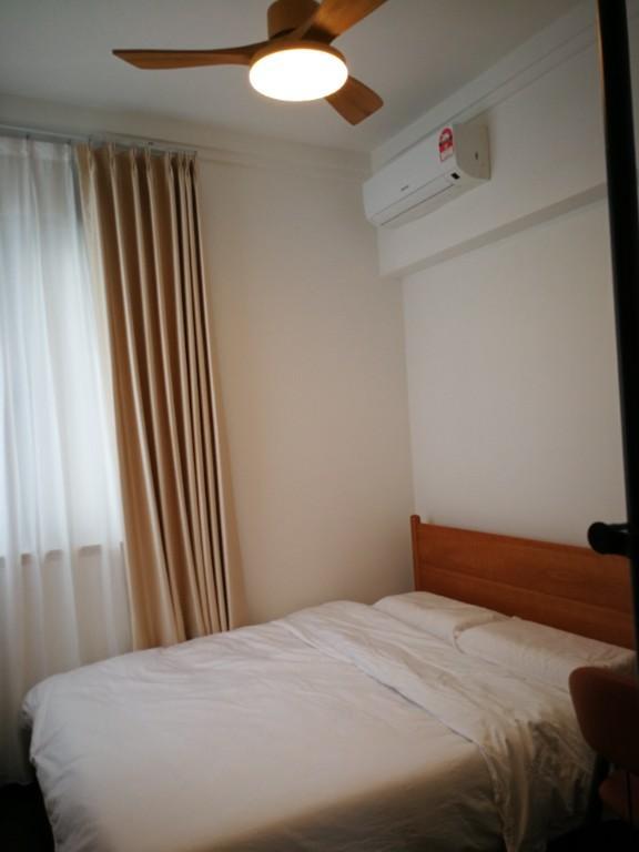 JB CIQ Room Rent - R&F RnF - Small Room - Female Only in Kampung Pasir Gudang Baru - Image 1