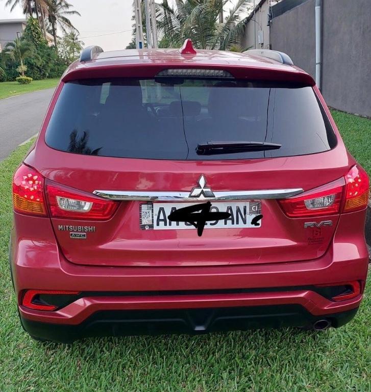 Mitsubishi RVR, année 2018 à Abidjan - Photo 4