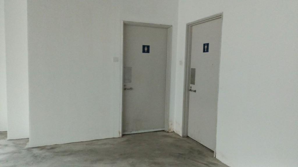 Functional Storage Space with Direct Lift Frontage in Jurong West - Image 5