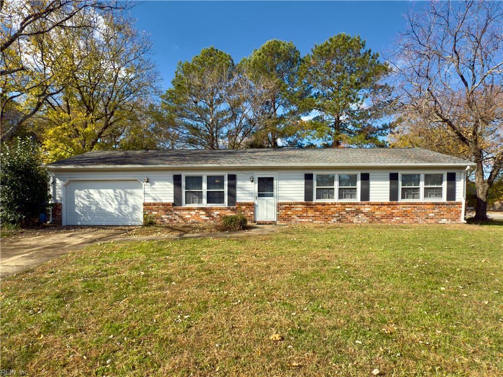Charming 3 Bed 2 Bath Available And Move In Ready In Virginia in Virginia Beach - Image 1
