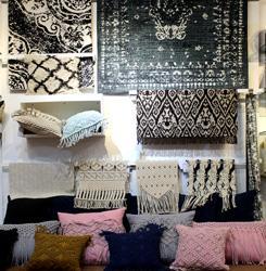 Saif Carpets -India's Largest Custom Made Rugs Carpets in Varanasi - Image 2