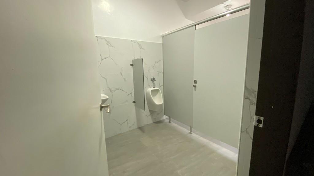 Prime Commercial Space for RENT in General Maxilom Avenue, Cebu in Romblon - Image 7